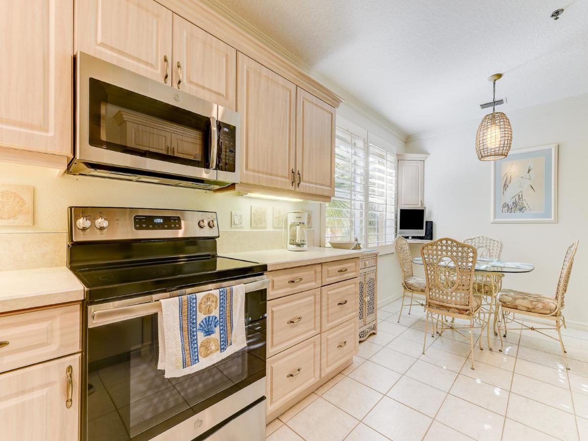 South Beach Club 205, 3 Bedrooms, Sleeps 6, Ocean View, 2Nd Floor, Elevator Flagler Beach Exteriör bild